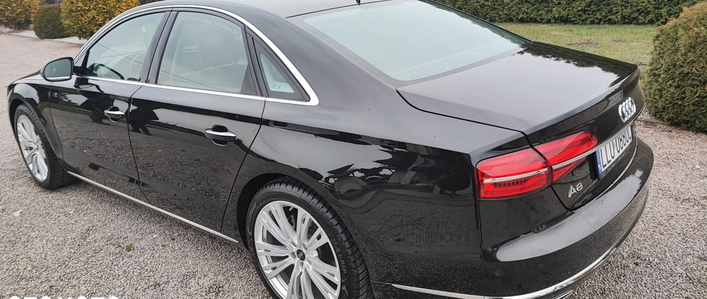 Audi A8 cena 127700 przebieg: 77200, rok produkcji 2015 z Łuków małe 379